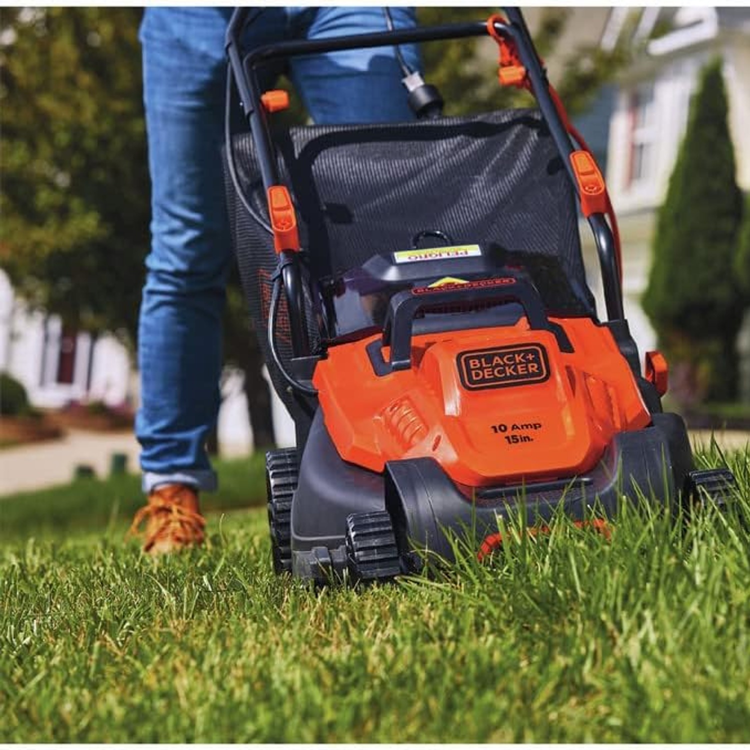 BLACK+DECKER 15 Inch Bike Handle Electric Mower: image 6